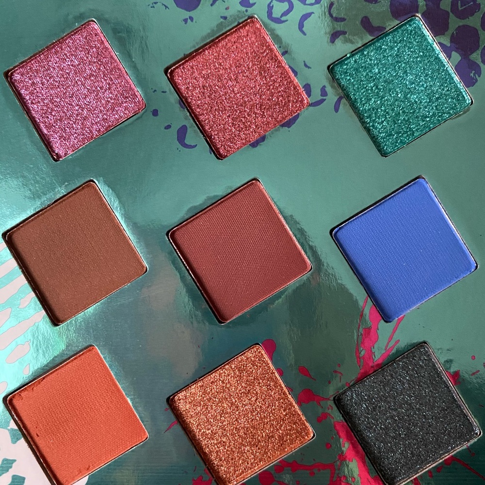 Living in Color eyeshadow palette